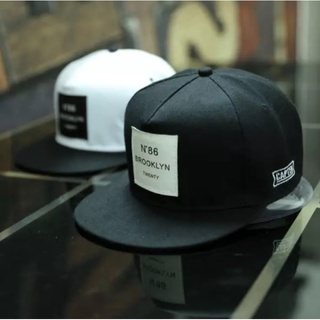 Squadshopp หมวกแก๊ป SNAPBACK ราคาถูกที่สุด BROKLYN