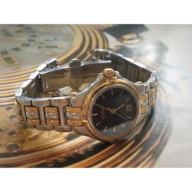 GUCCI WATCH 9040L