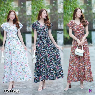 
Maxi Dress เดรสยาว คอวี ดีเทลแขนระบาย จับจีบใต้อก