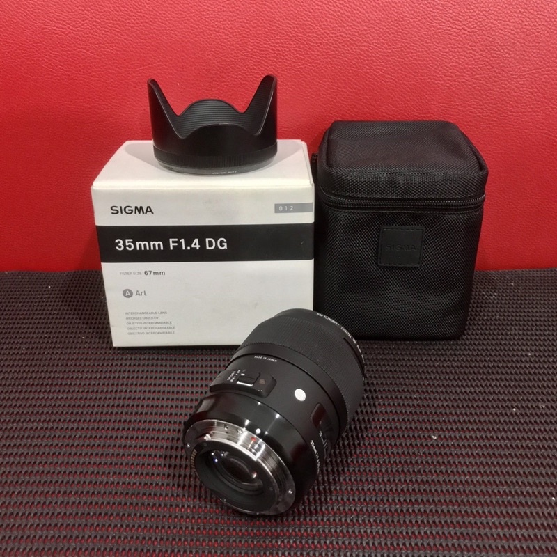 ขายเลนส์ Canon Sigma 35 mm F1.4 (Art) สภาพ 99%