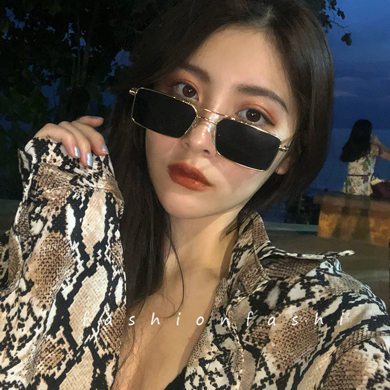 【HENGHA】COD Ulzzang แว่นกันแดดเกาหลีสำหรับผู้หญิงแว่นกันแดดทรงสี่เหลี่ยมผืนผ้าสไตล์เรโทรสำหรับผู้หญิง