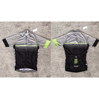 เสื้อปั่นจักรยานแขนสั้น (Size M)