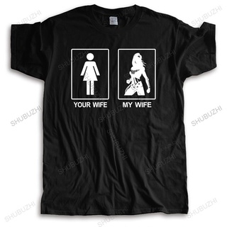 ถูกสุดๆเสื้อยืดลําลอง ผ้าฝ้าย แขนสั้น พิมพ์ลาย YOUR WIFE MY WIFE Bigger Size Homme streetwear สีดํา หรูหรา แฟชั่นฤดูร้อน