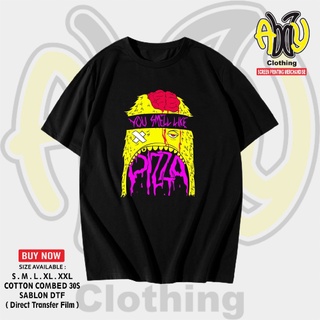 เสื้อยืดแขนสั้น ผ้าฝ้าย พิมพ์ลาย StreetWear YOU SMELL LIKE PIZZA Combed 30s สีดํา ไซซ์ S M L XL XXLสามารถปรับแต่งได้