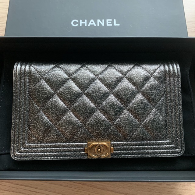 Very like new Chanel wallet Holo24