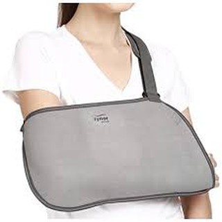 อุปกรณพยุงแขน TYNOR C06 POUCH ARM SLING