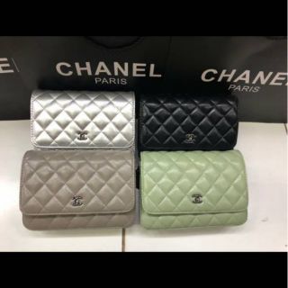 Chanel woc