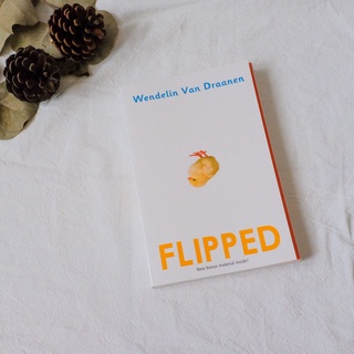 หนังสือของแท้ 100% ฉบับภาษาอังกฤษ วรรณกรรมคลาสสิก "Flipped"