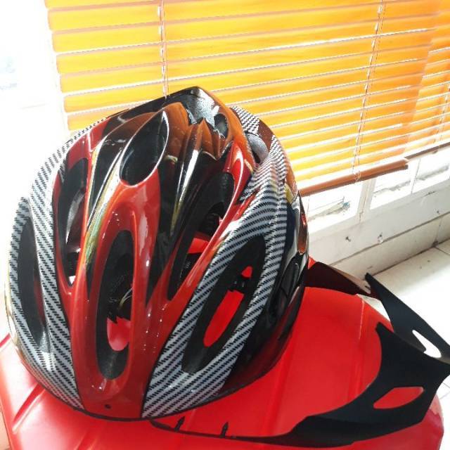 หมวกกันน็อคจักรยาน EPS Foam PVC Shell - x10