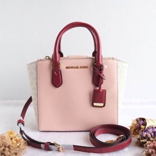 Michael kors carolyn small tote ทรงสวยมาก สีชมพูน่ารักสุดๆๆ