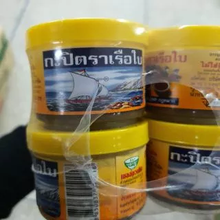 กะปิ ตราเรือใบ และ กะปิตรากุ้งไทย บรรจุ 12 กระปุก