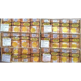 ถูก‼️สบู่แก่นจันทร์ แท้ ยกแพค 4 ก้อน ก้อน125กรัม Bee &​ Flower Sandal Wood Soap ช่วยฟื้นบำรุงผิวให้เนียนนุ่ม หอม