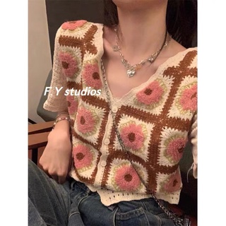 𝙁.𝙔 𝙨𝙩𝙪𝙙𝙞𝙤𝙨 🌸พร้อมส่งจากไทย🌸NO.191 เสื้อไหมพรม เสื้อลูกไม้แขนสั้นลายดอกไม้ กระดุมหน้า