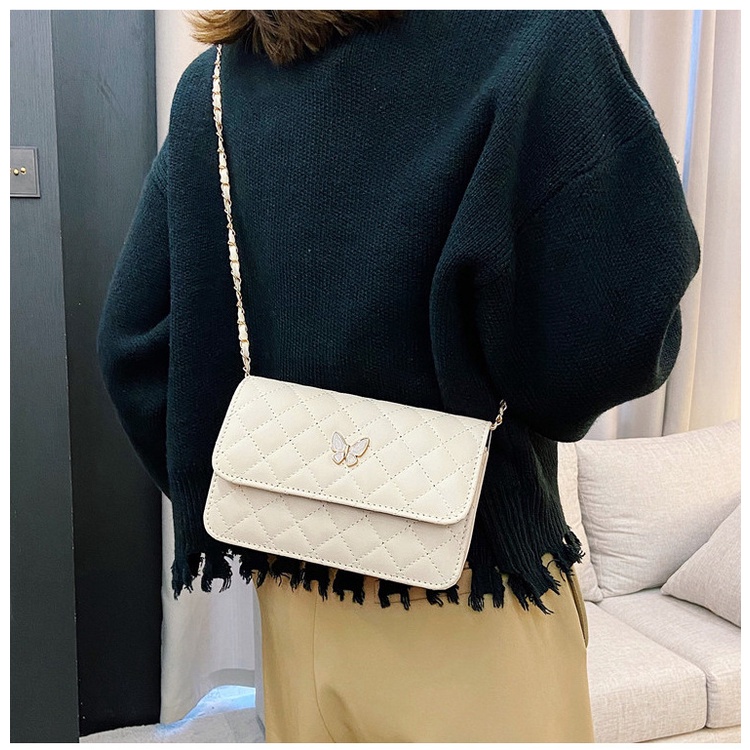 กระเป๋าสะพายข้าง ผู้หญิงแฟชั่น สายสะพายโซ่สีทอง- รุ่น1001 - รูปที่ 4