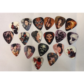 ปิ๊กกีตาร์ ไนล่อนอย่างดีของแท้ ขนาด 0.5 แบบบางเหมาะกับเล่นกี…