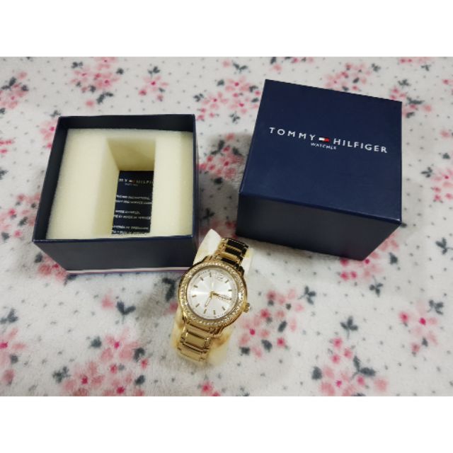 นาฬิกา Tommy ของแท้ 💯% **ด้านหลังคือแผ่นกันรอยลอก
