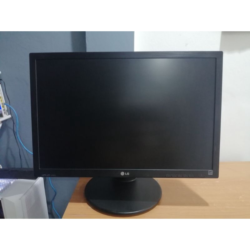 LG24นิ้ว​ LED​ จอคอมพิวเตอร์มือสอง