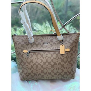 GALLERY TOTE IN SIGNATURE CANVAS (COACH 79609) QB/KHAKI HONEY