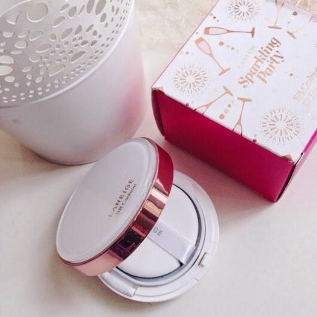 LANEIGE บีบี คุชชั่น Sparkling Party BB Cushion SPF50+ PA+++❤