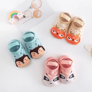พร้อมส่งจากไทย! ใหม่ ถุงเท้าเด็กข้อสั้น ถุงเท้ากันลื่น มีสายรัดไม่หลุดง่าย ใส่สบาย ผ้านิ่ม ลายน่ารักมากกก w23