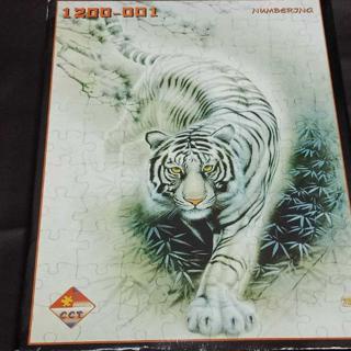 จิ๊กซอว์ เสือขาว ภาพต่อ 1200ชิ้น  Jigsaw Puzzle 1200 pcs​