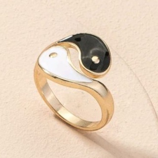 R19 : Yin-Yang Gold Ring ⚫⚪ แหวนหยินหยางสีทอง ⚪⚫