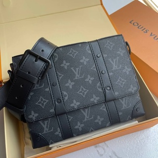 กระเป๋า LOUIS VUITTON SOFT TRUNK MESSENGER MONOGRAM BAG 💛