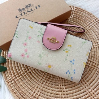 COACH TECH PHONE WALLET WITH SPACED WILDFLOWER