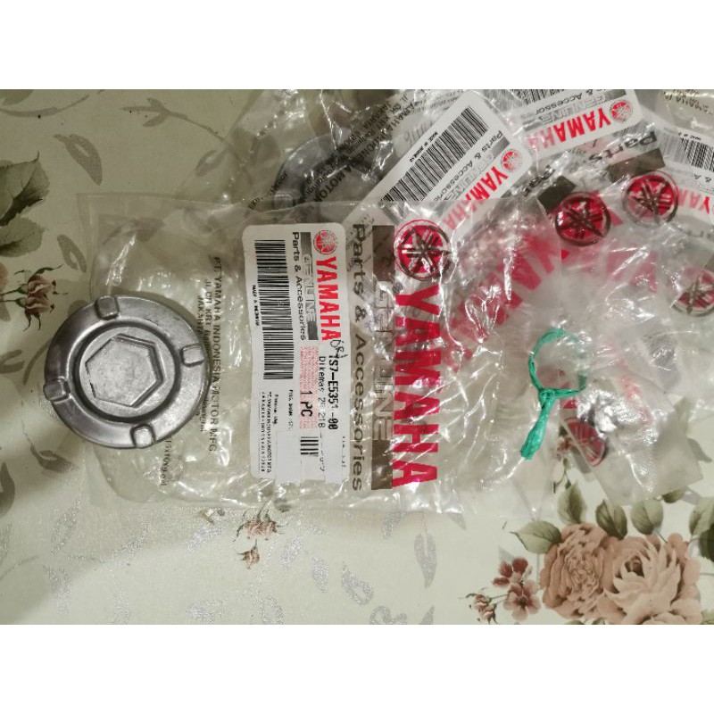 YAMAHA ENGINE OIL NUT LC135 V1-V6 Y15Z FZ150