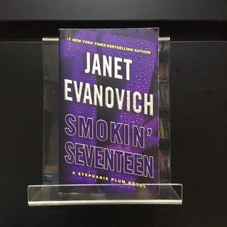 Smokin Seventeen - Janet Evanovich