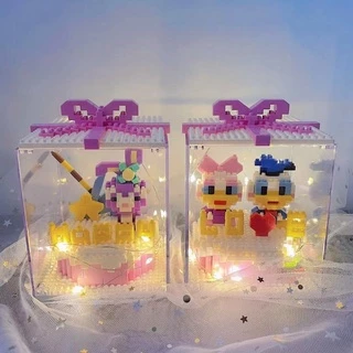 DIY บล็อกตัวต่อเค้กวันเกิด น่ารัก ตัวต่อ ซานต้า มนุษย์หิมะ รายการ บล็อกของเล่น ของขวัญวันเกิด พร้อมไฟ คริสมาสต์