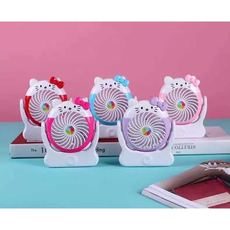 พัดลมพกพา พัดลมตั้งโต๊ะแบบหมุนมได้180 องศา มี2ปรับระดับ、 5สีค่ะ（5สีG3）เวลาในการชาร์จ：2-3ชั่วโมง/เวลางาน：2-6ชั่วโมง