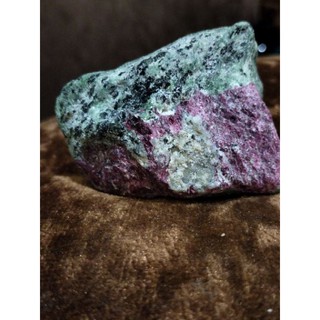 Natural Ruby Zoistie รูบี้ซอยไซต์ 258g