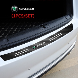 สติกเกอร์คาร์บอนไฟเบอร์ ลายโลโก้ สําหรับติดกันชนหลังรถยนต์ Skoda Superb Octavia Fabia Rapid Yeti Kodiaq จํานวน 1 ชิ้น