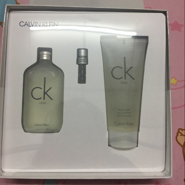 ck one set