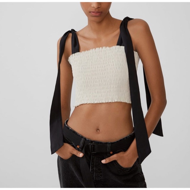 ส่งต่อ Zara smock top size M ราคาshop 1,200