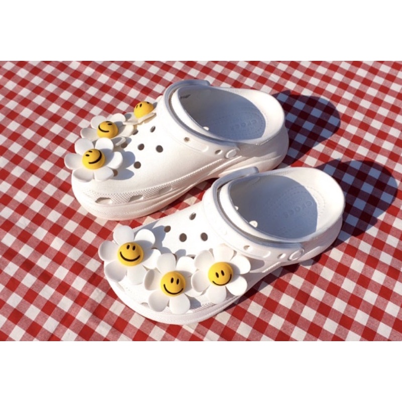 พร้อมส่ง ตัวติดรองเท้า crocs wiggle wiggle jibbitz แท้ 100%🇰🇷🌼