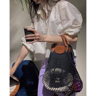 New Longchamp Le Pliage Filet ทรงตาข่าย กำลังมาแรง ถือได้ สะพายได้ค่ะ ใช้งานง่าย ๆ ได้ทุกวัน สีดำ