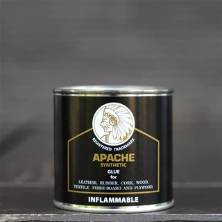 กาวเหลือง สำหรับทาติดพื้นไม้ , เฟอร์นิเจอร์ , ติดเบาะ ยี่ห้อ Apache Black label อาปาเช่ ฉลากดำ ขนาด200 กรัม