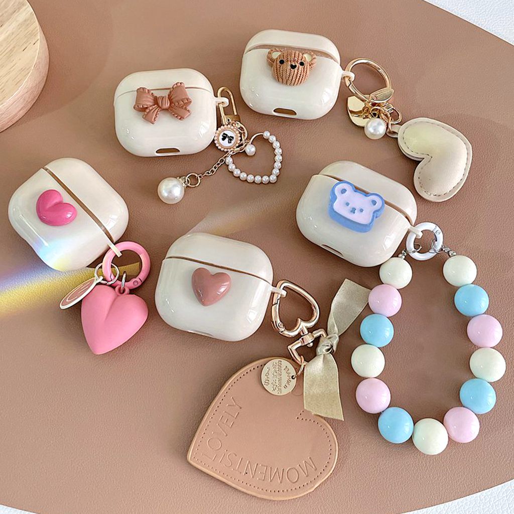 เคสหูฟังบลูทูธไร้สาย TPU แบบนิ่ม ประดับลูกปัด พร้อมจี้รูปโบว์ และหมี สําหรับ Lenovo LP40 LP40Plus