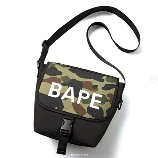 A BATHING APE® A/W 2020 กระป่าพกพา