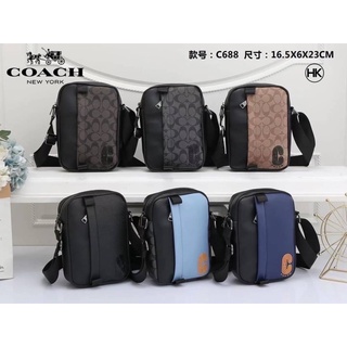 กระเป๋าสะพายข้าง Coach