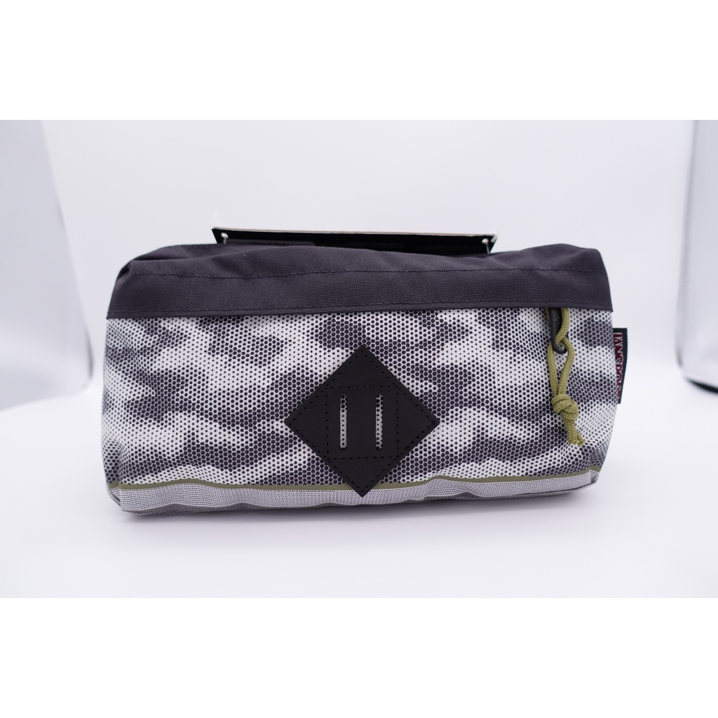 กระเป๋าคาดอก คาดเอว JanSport - สีเทา