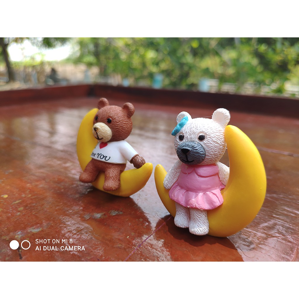 ตุ๊กตา หมีคู่ นั่งบนพระจันทร์ Moon Couple Bear Miniature Figurines Fairy Garden Dollhouse Decor Micro Landscape ราคา ถูกที่สุด ดีลบีเคเค แกลเลอรีภาพที่ 2