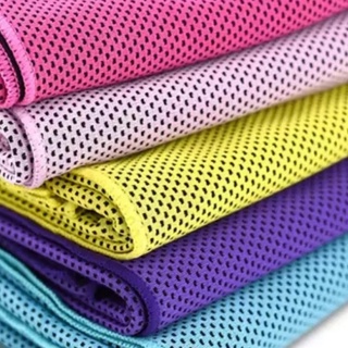 Cool Towel ผ้าเย็นลดอุณหภูมิ ผ้าเช็ดเหงือ ผ้าออกกำลังกาย (คละสี)