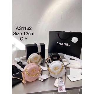 กระเป๋าสะพายข้างChanel พร้อมกล่อง Hiend