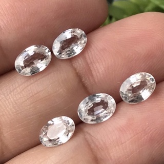 5Pcs6.42Ct.พลอยเพทายขาว Shimmering Lustrous Natural White Zircon Cambodia 5Pcs6.42Ct.