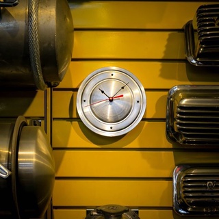 MOON Original 7" Wall Clock [MG600CLK]