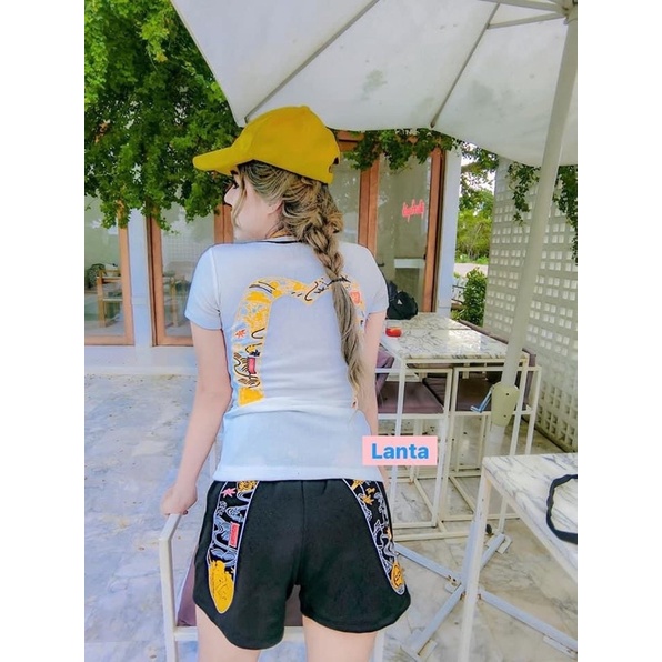 ❌ขายแล้ว❌ชุดเซต2ชิ้น ขาสั้นEVISU เชต2ชิ้น
