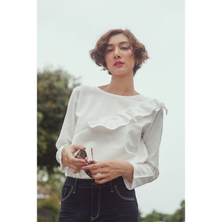 Anya blouse เสื้อผ้าป่านลินินคอกลมแขนยาวอันย่า